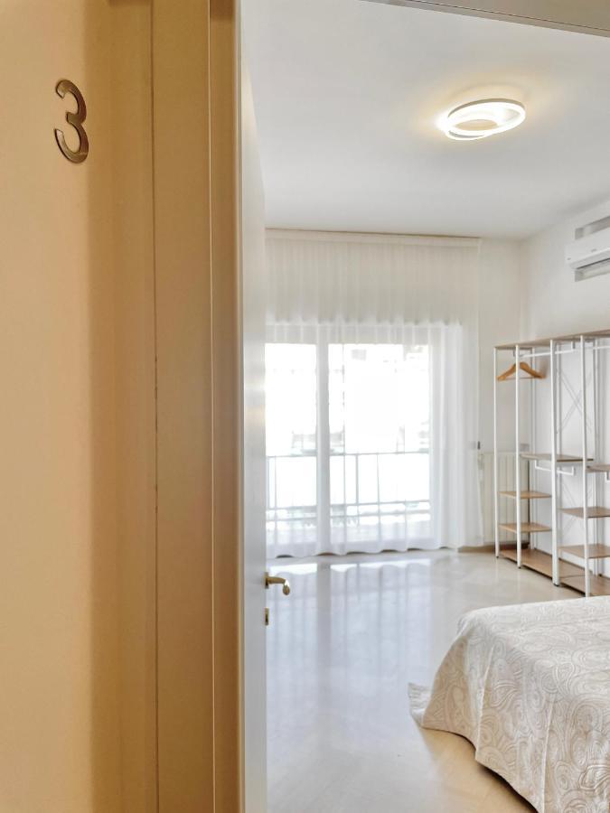 Trani Suite - Moro 10 Exteriör bild