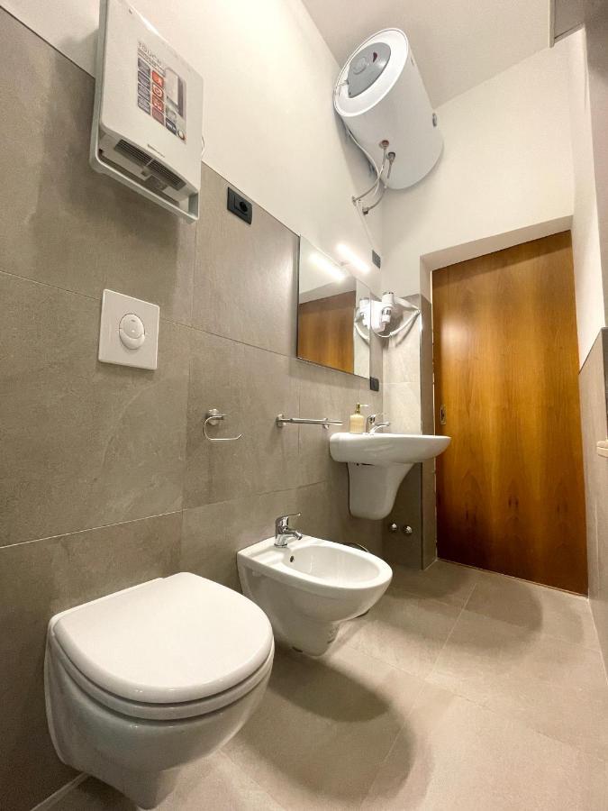 Trani Suite - Moro 10 Exteriör bild