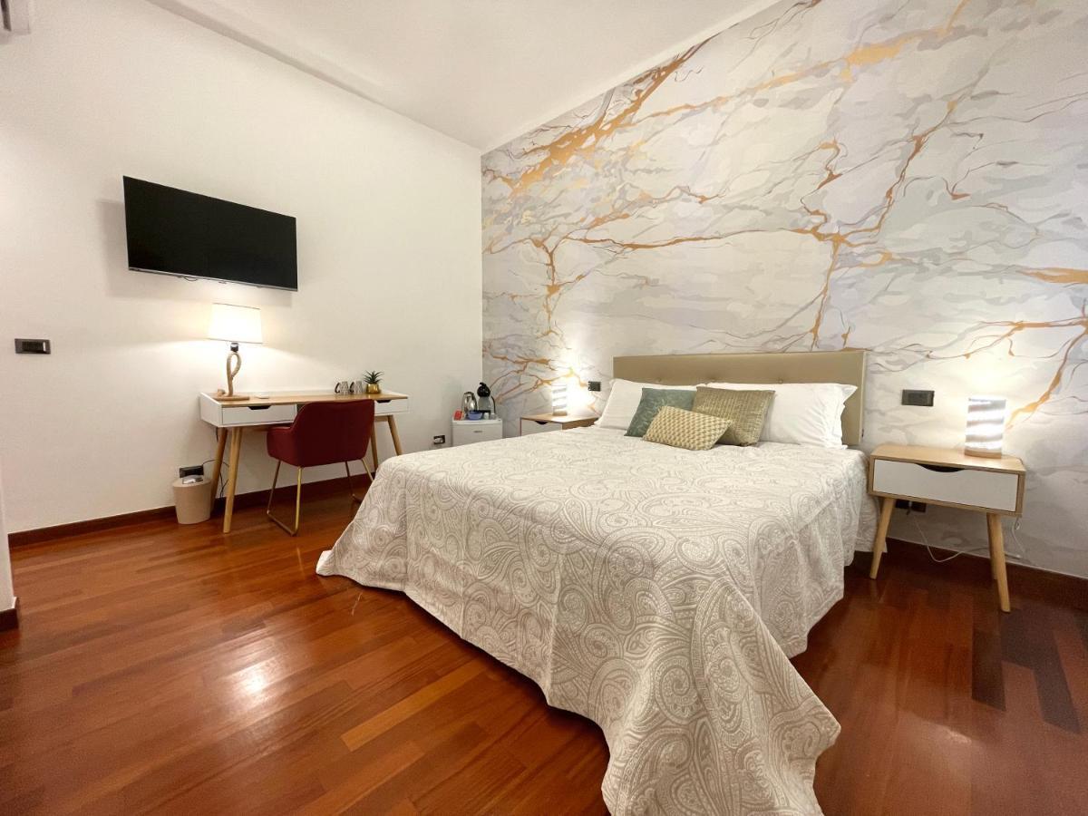 Trani Suite - Moro 10 Exteriör bild