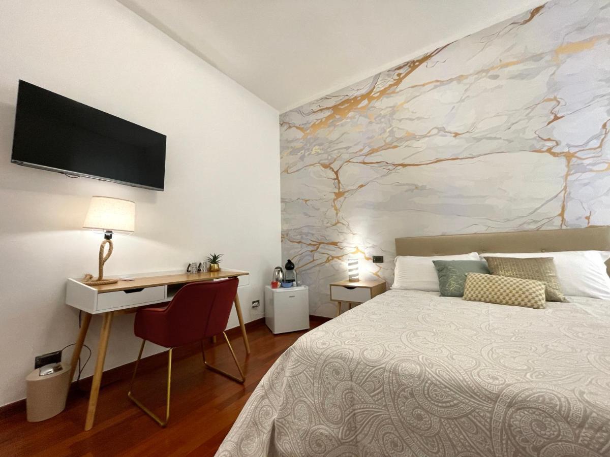 Trani Suite - Moro 10 Exteriör bild