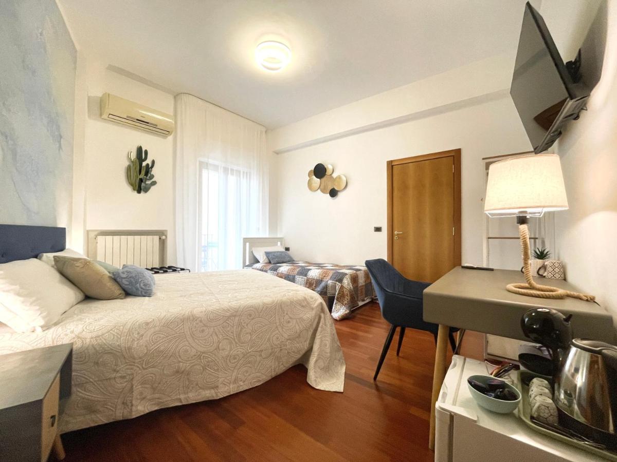 Trani Suite - Moro 10 Exteriör bild