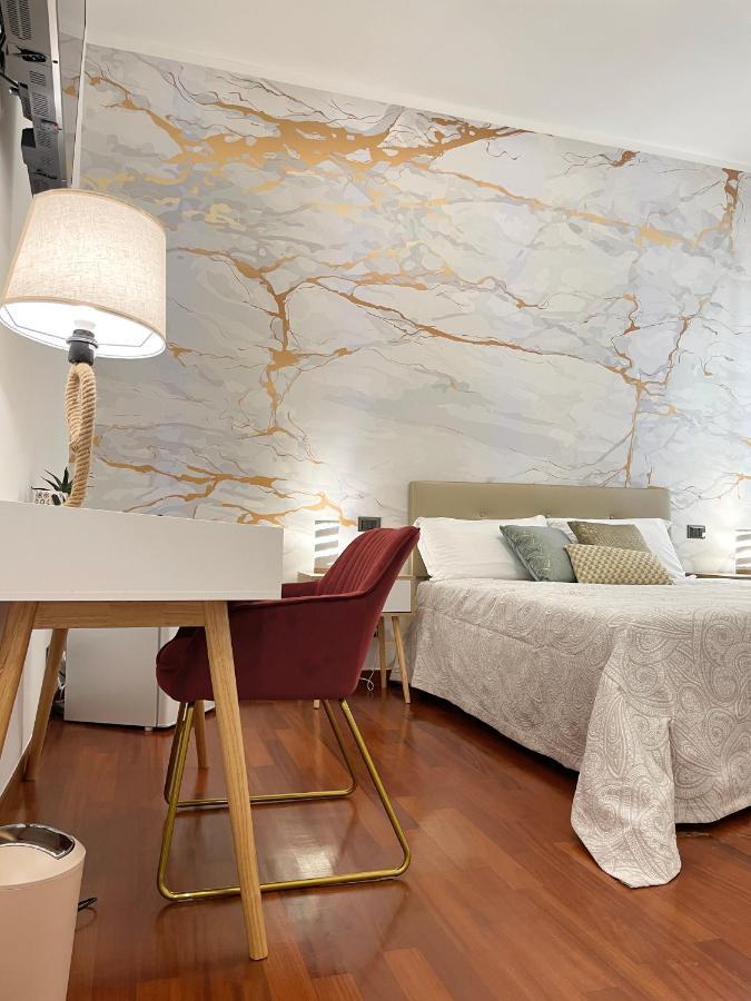 Trani Suite - Moro 10 Exteriör bild
